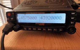 COMPRO Dynascan 920 RE bibanda.